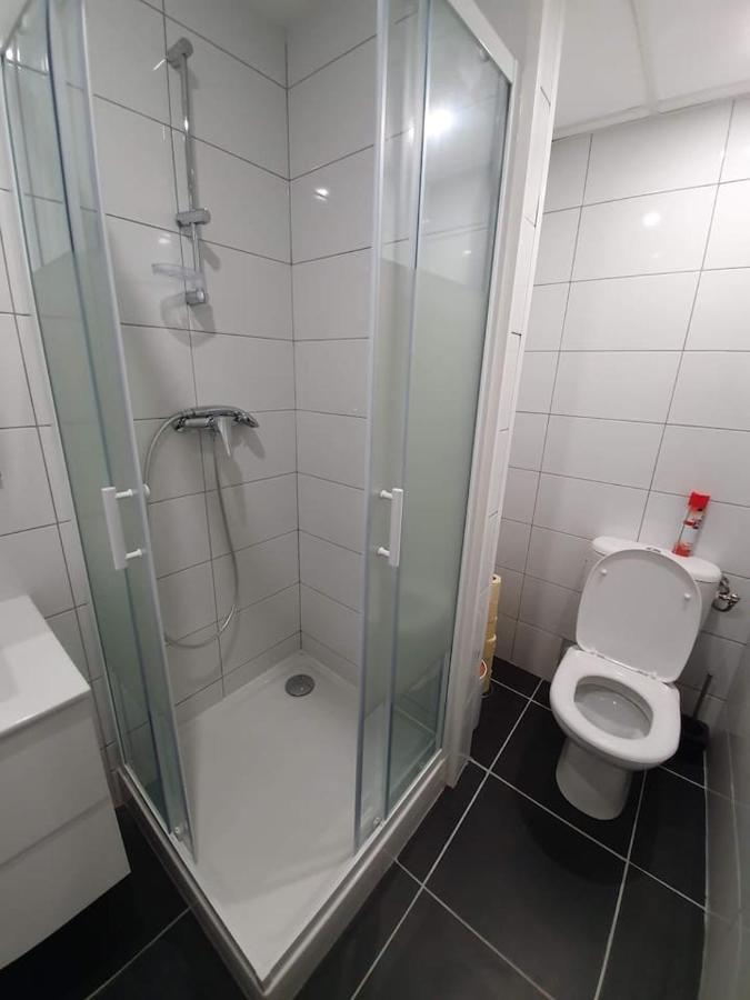Charmant Petit F1 Apartment Tain-l'Hermitage Bagian luar foto
